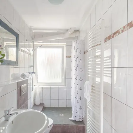 Zwei Zweibettzimmer In Hanower